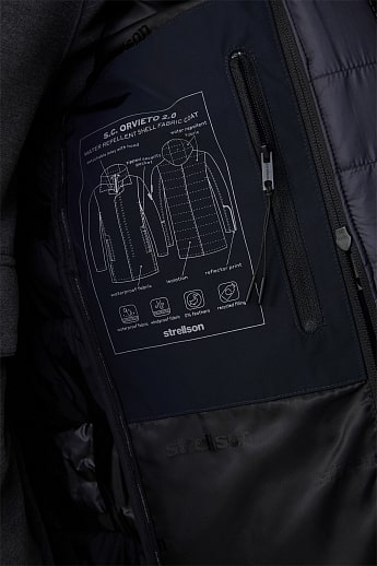 Пальто и плащи STRELLSON