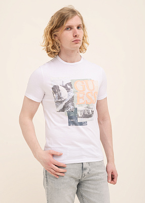Футболка GUESS