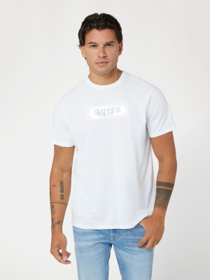 Футболка GUESS