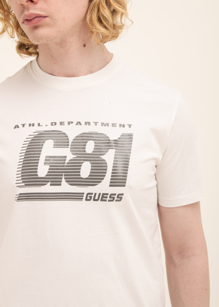 Футболка GUESS