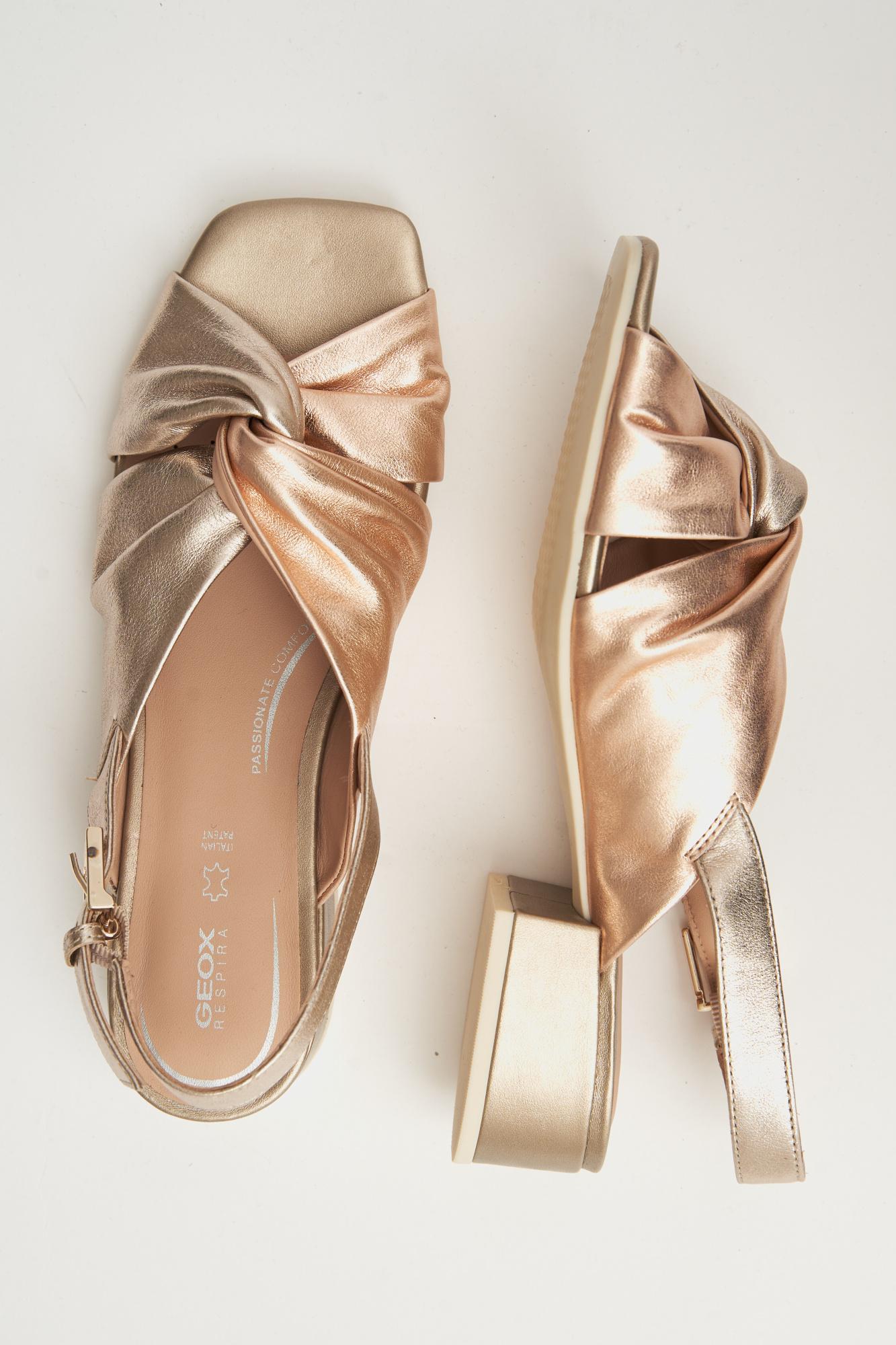 Босоножки GEOX