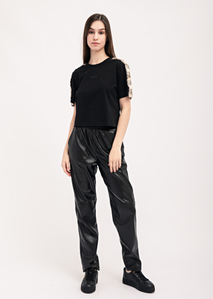 Футболка GUESS