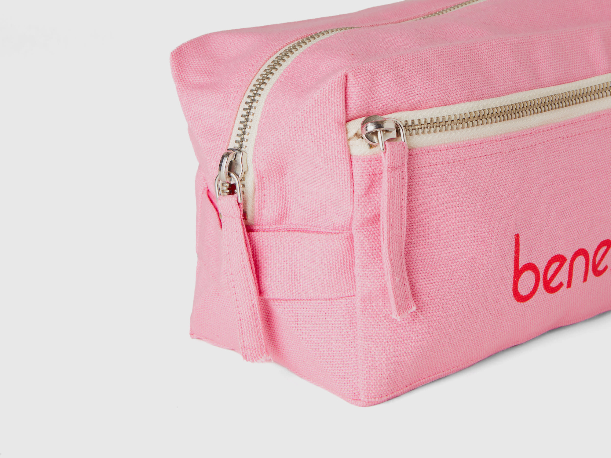 Косметичка BENETTON