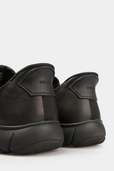 Кроссовки GEOX