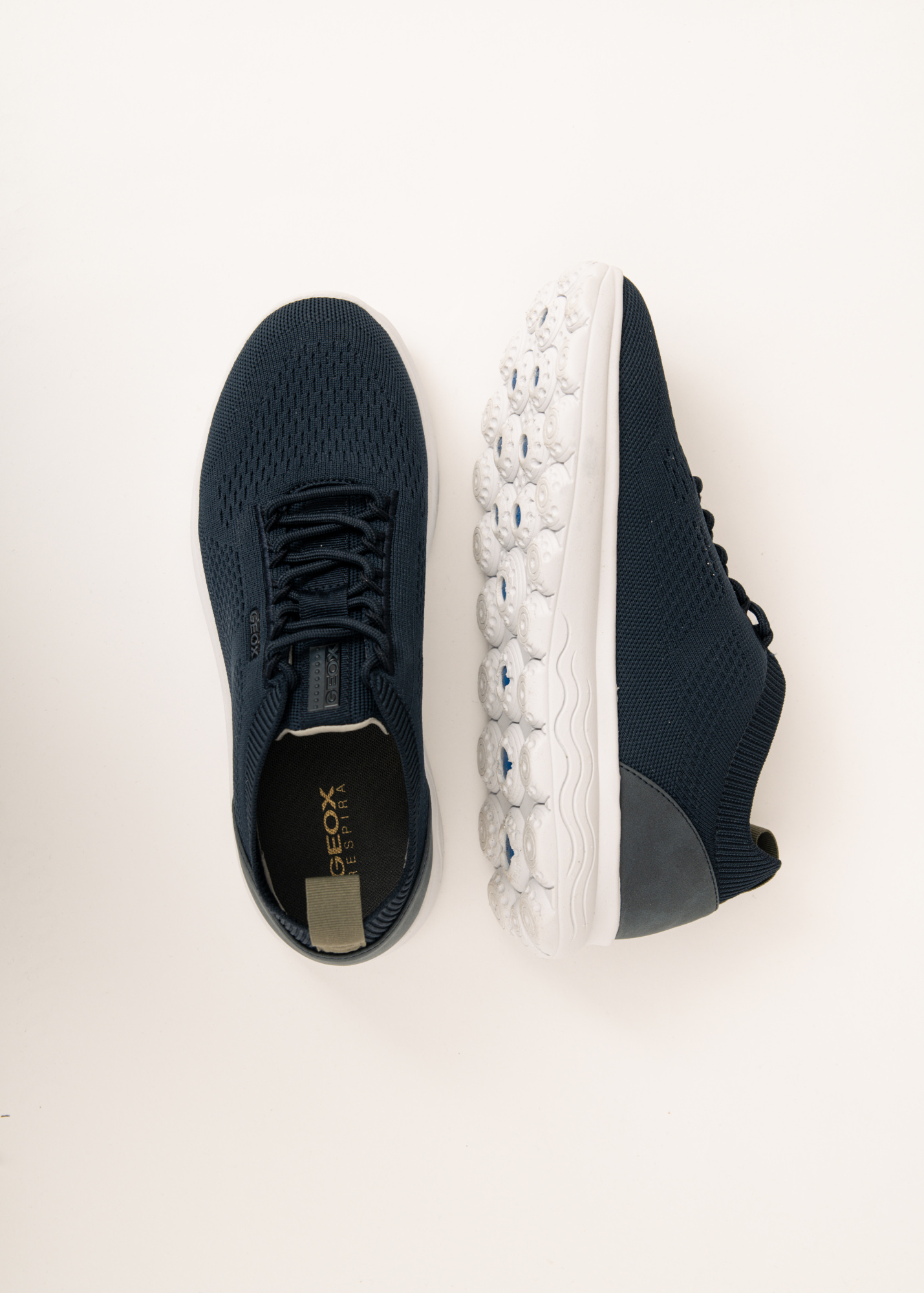 Кроссовки GEOX