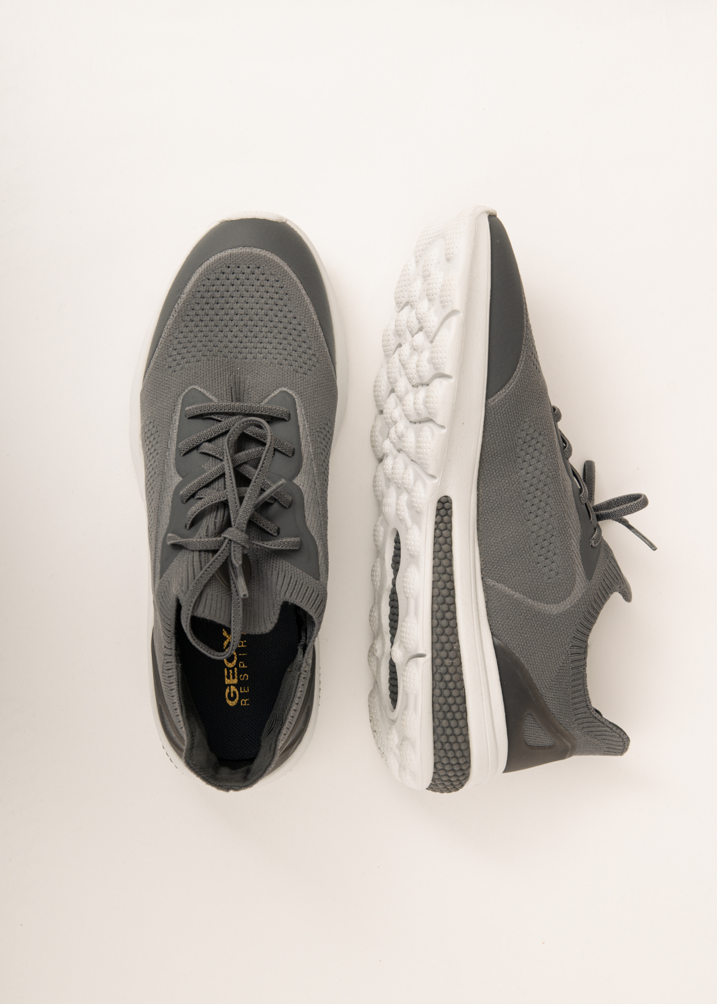 Кроссовки GEOX