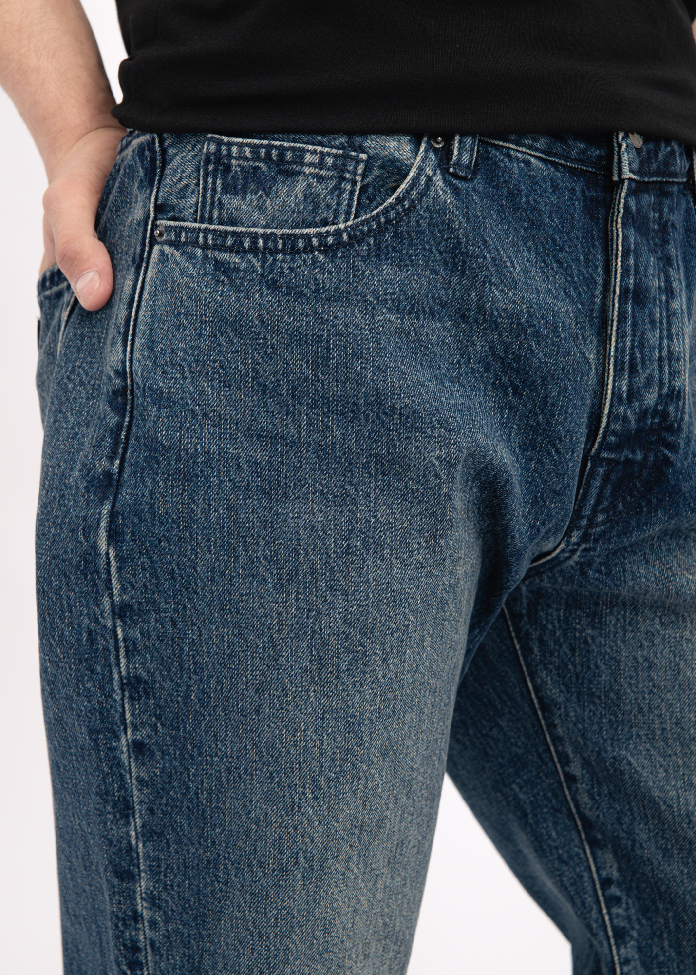 Джинсы ARMANI EXCHANGE