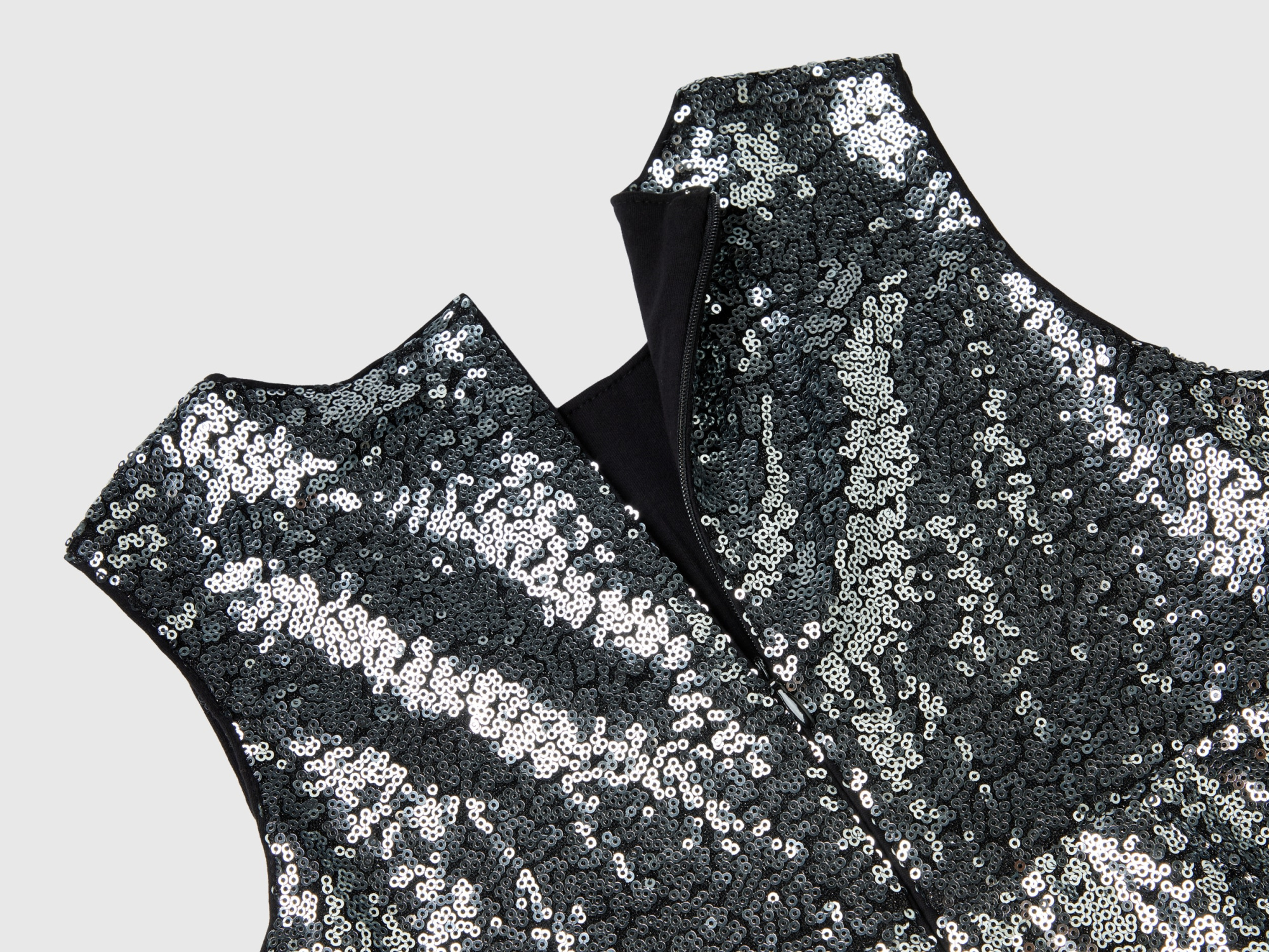 Платье BENETTON