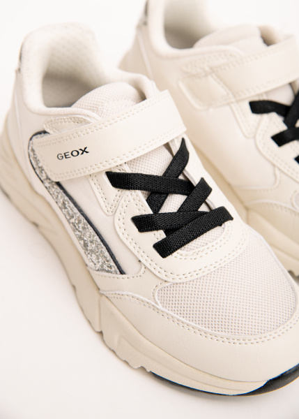 Кроссовки GEOX