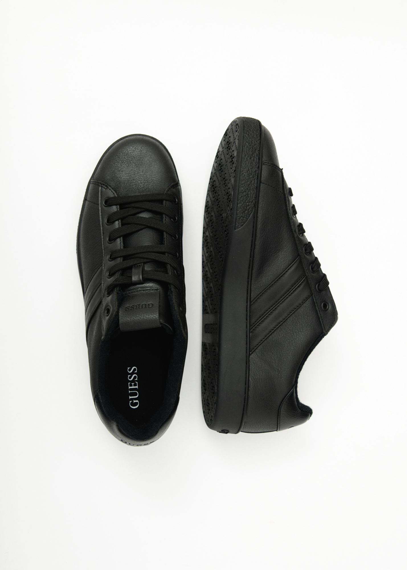 Кроссовки GUESS