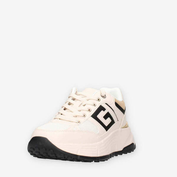 Кроссовки GUESS