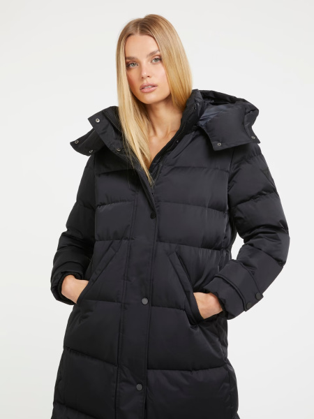 Пуховик GUESS