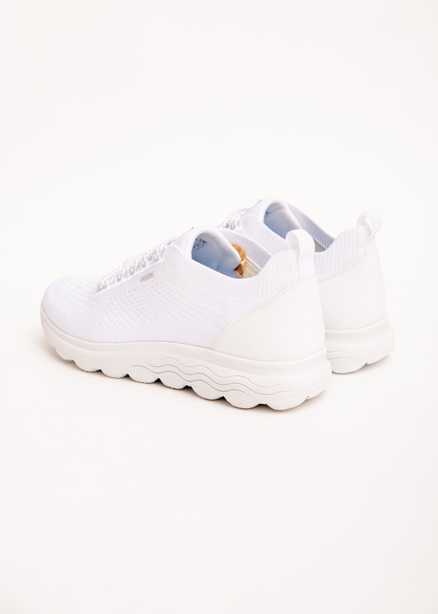 Кроссовки GEOX