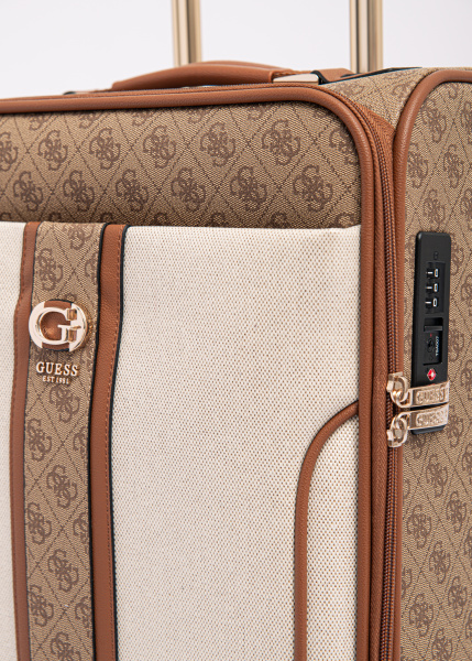 Чемодан GUESS