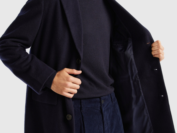 Пальто и плащи BENETTON