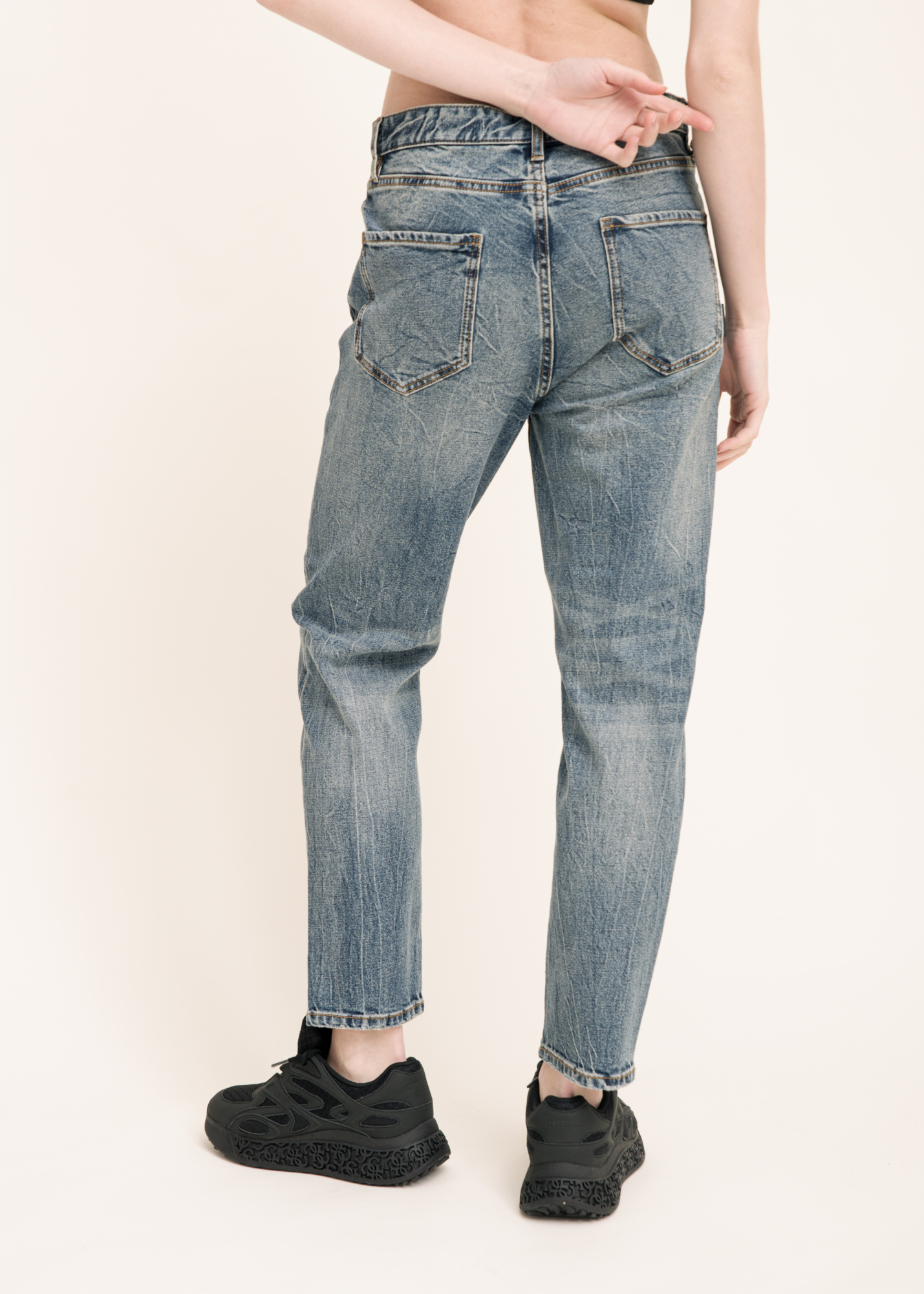 Джинсы ARMANI EXCHANGE