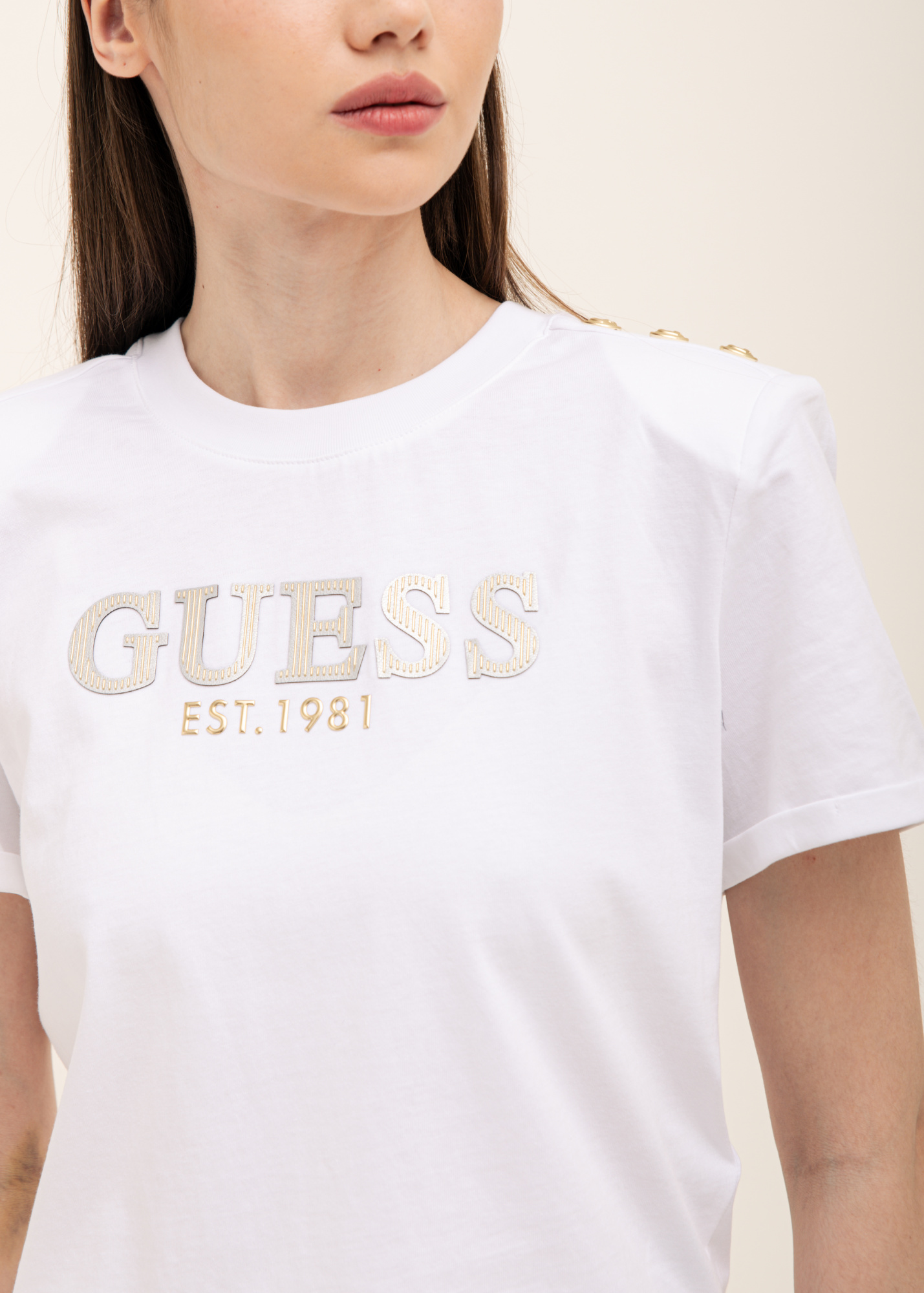Футболка GUESS