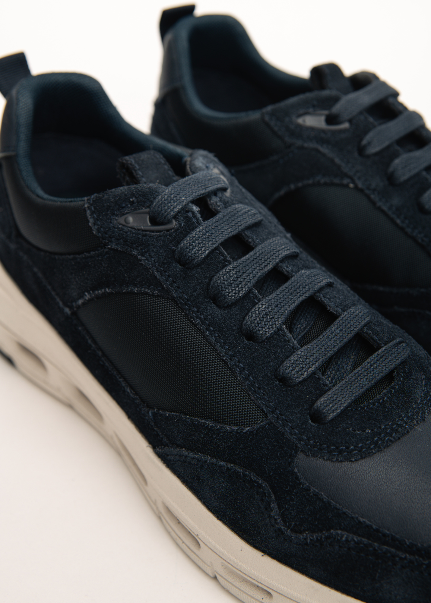 Кроссовки GEOX