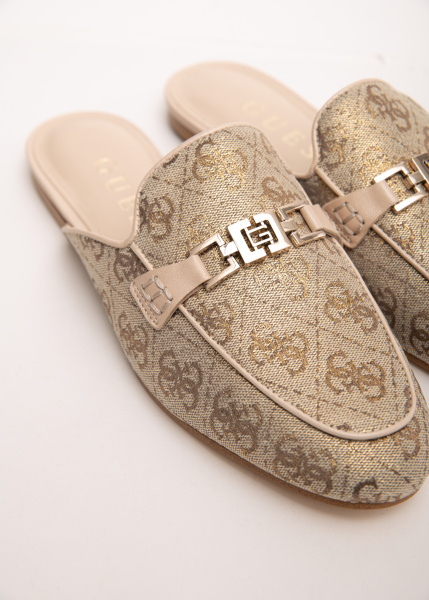 Сандалии GUESS