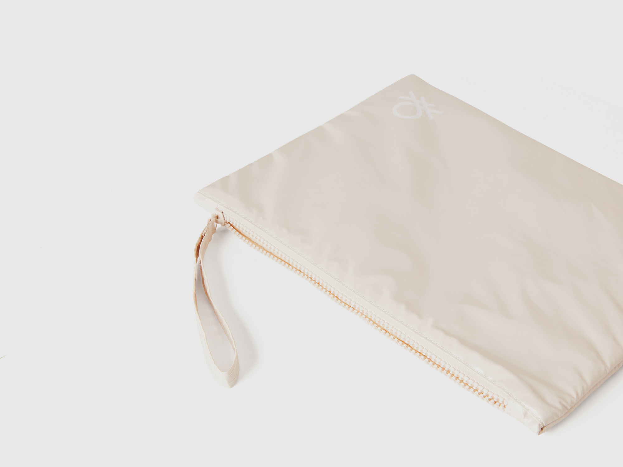 Косметичка BENETTON