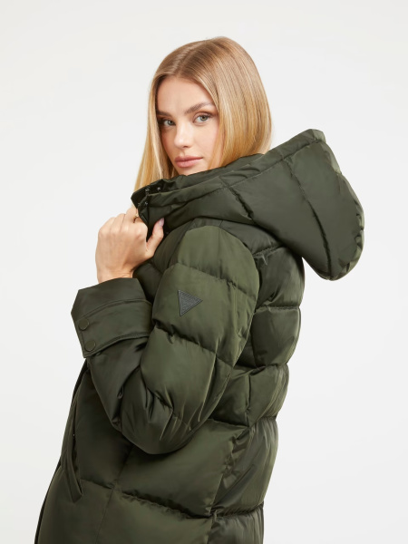 Пуховик GUESS