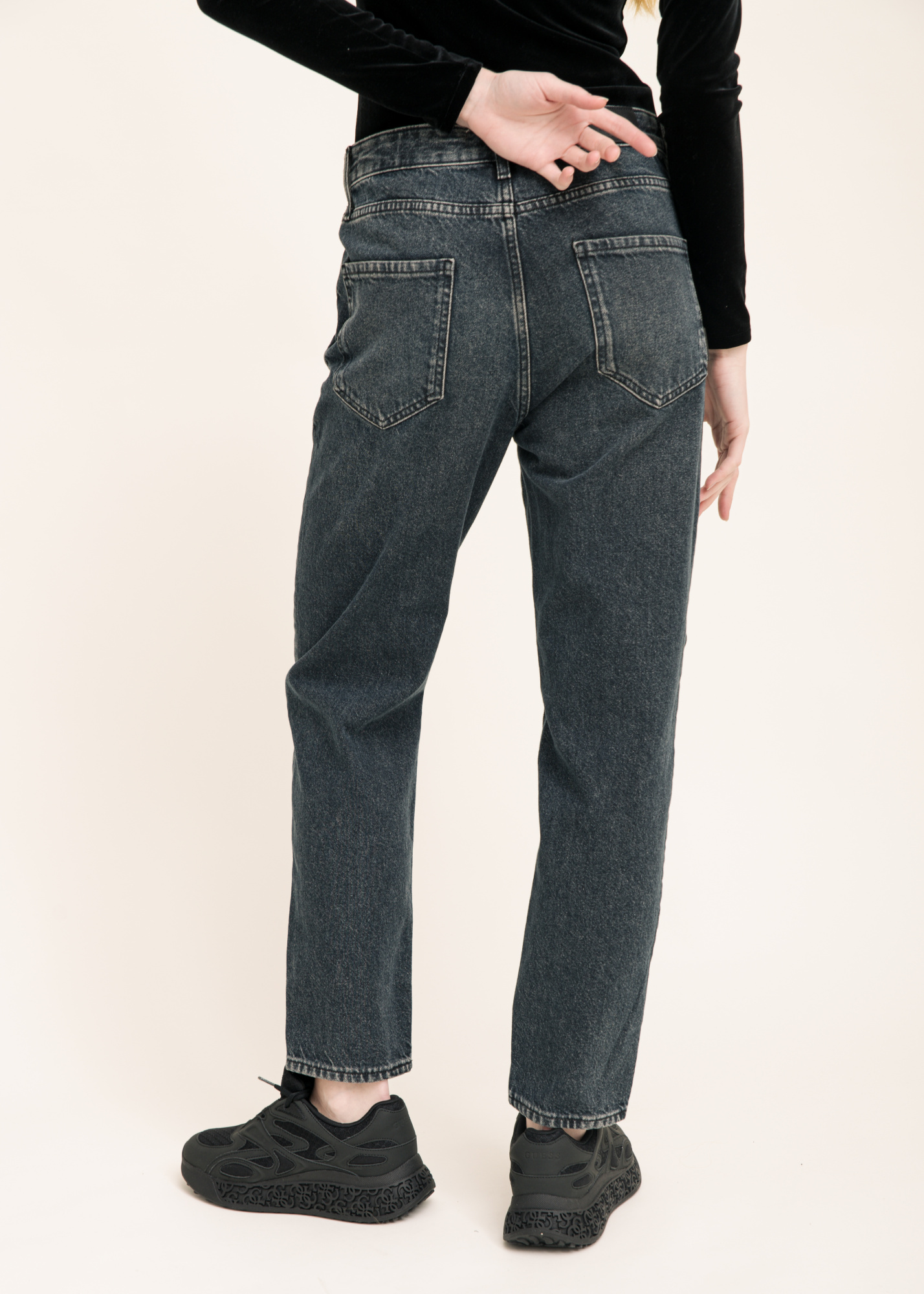 Джинсы ARMANI EXCHANGE