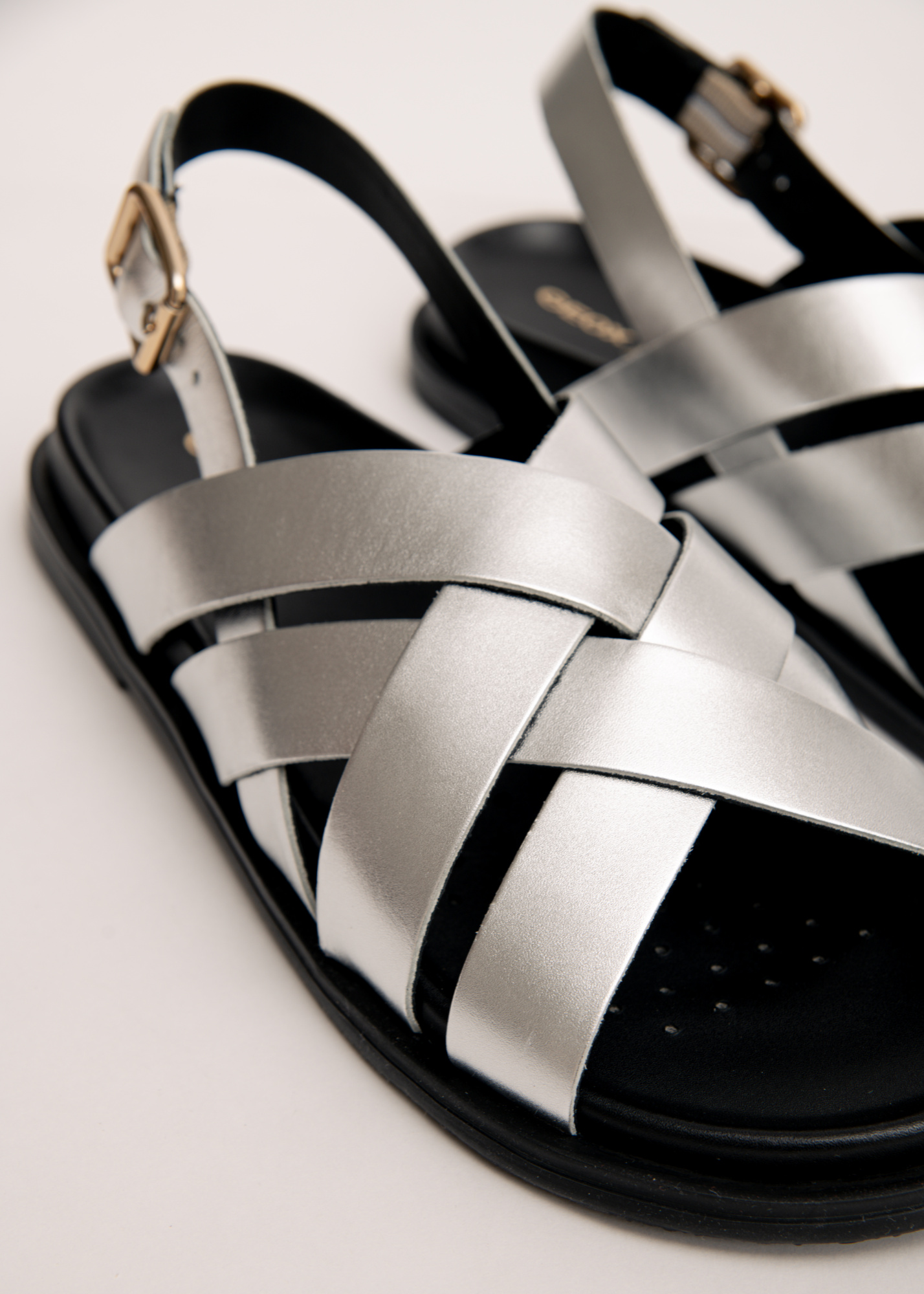 Босоножки GEOX