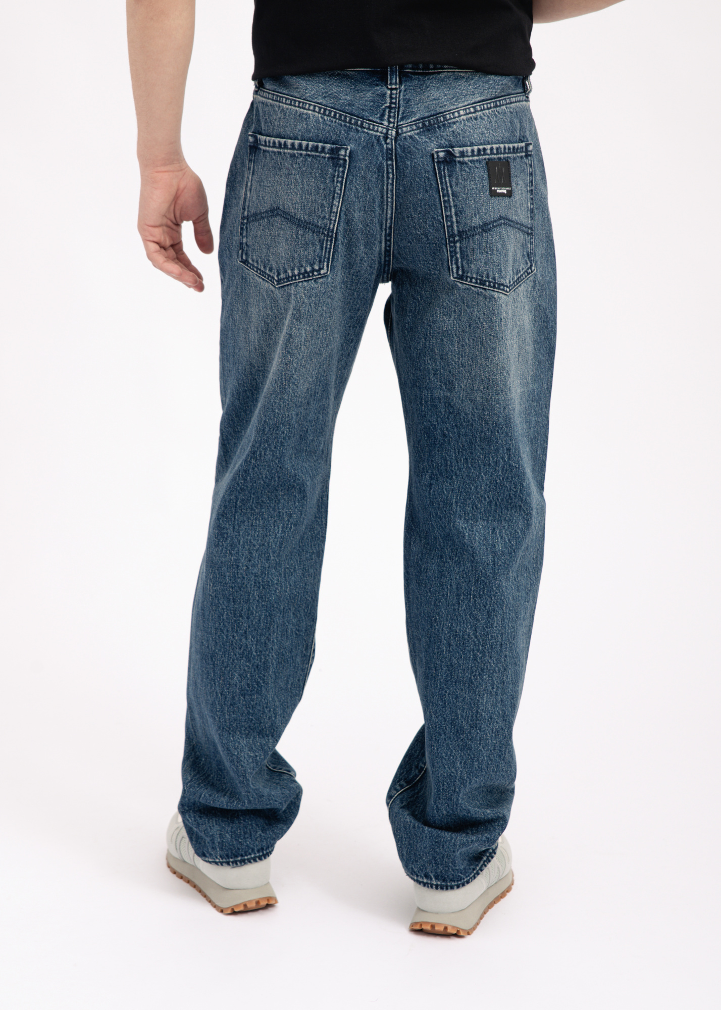 Джинсы ARMANI EXCHANGE