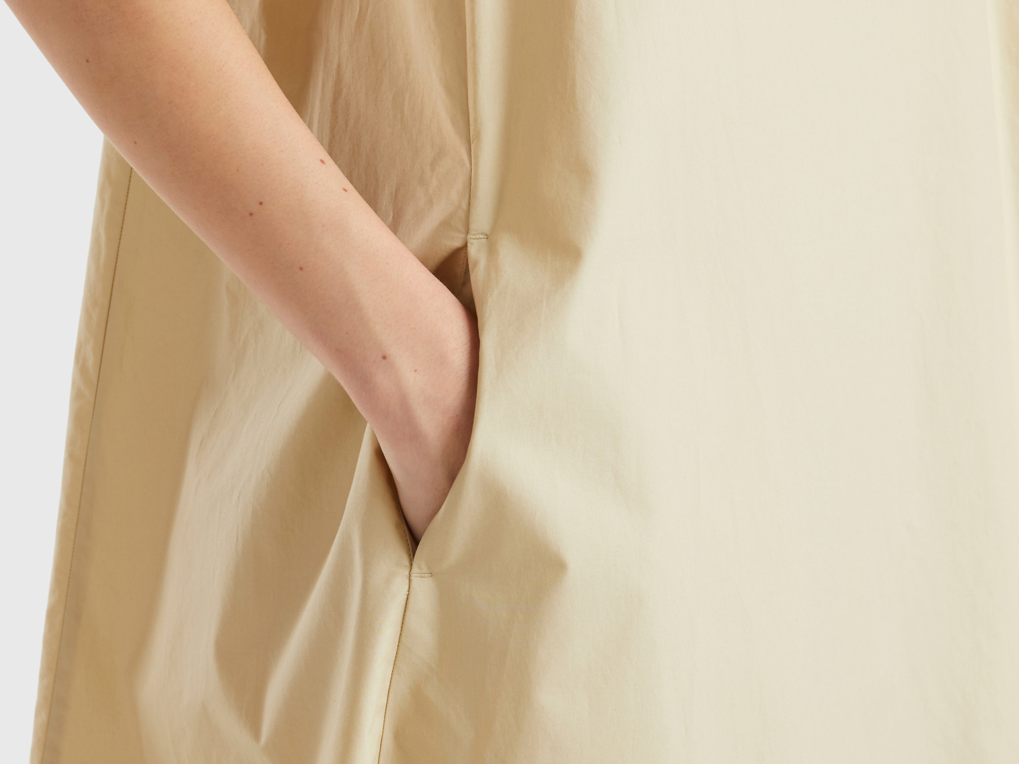 Платье BENETTON