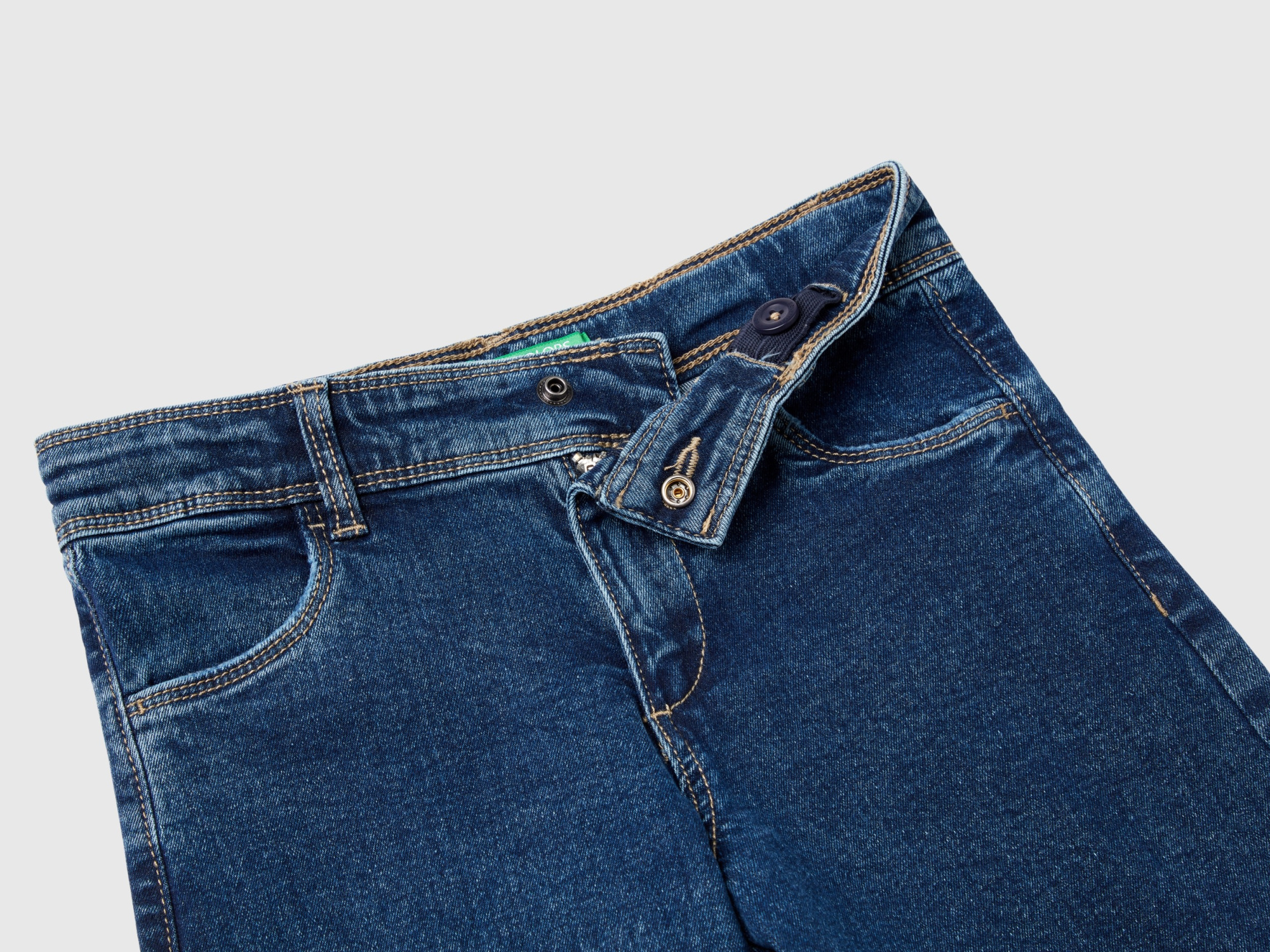 Джинсы BENETTON