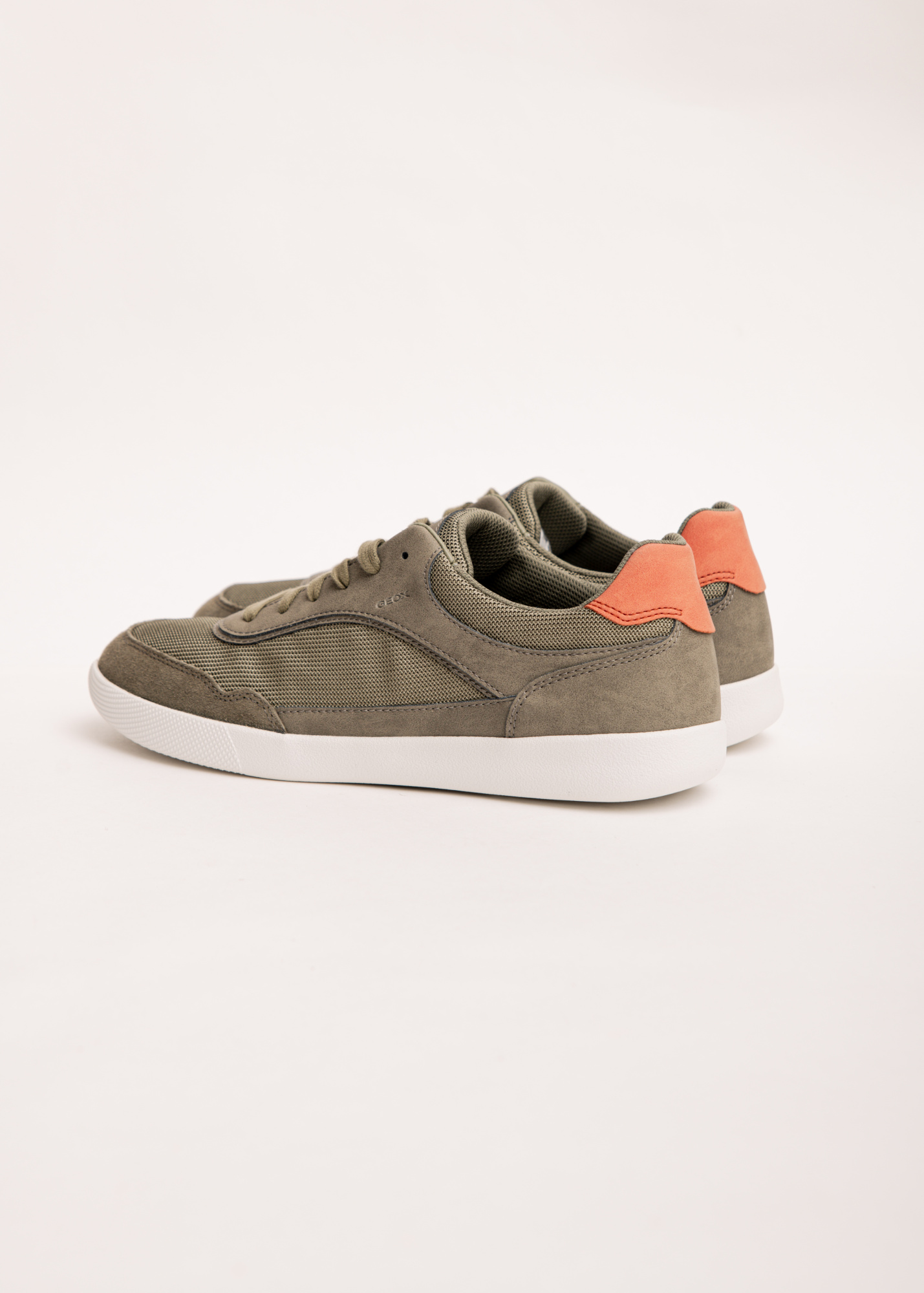 Кроссовки GEOX