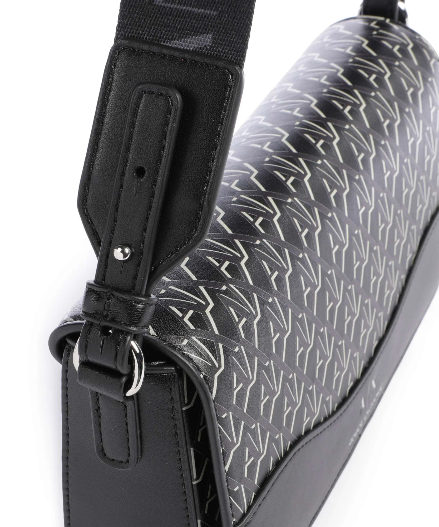 Сумка ARMANI EXCHANGE