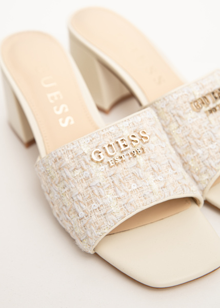 Босоножки GUESS