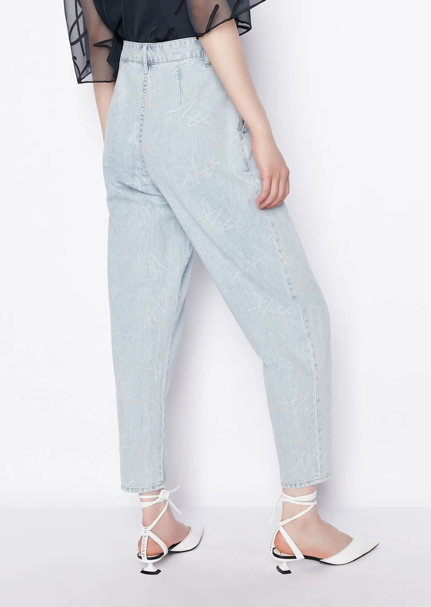 Джинсы ARMANI EXCHANGE