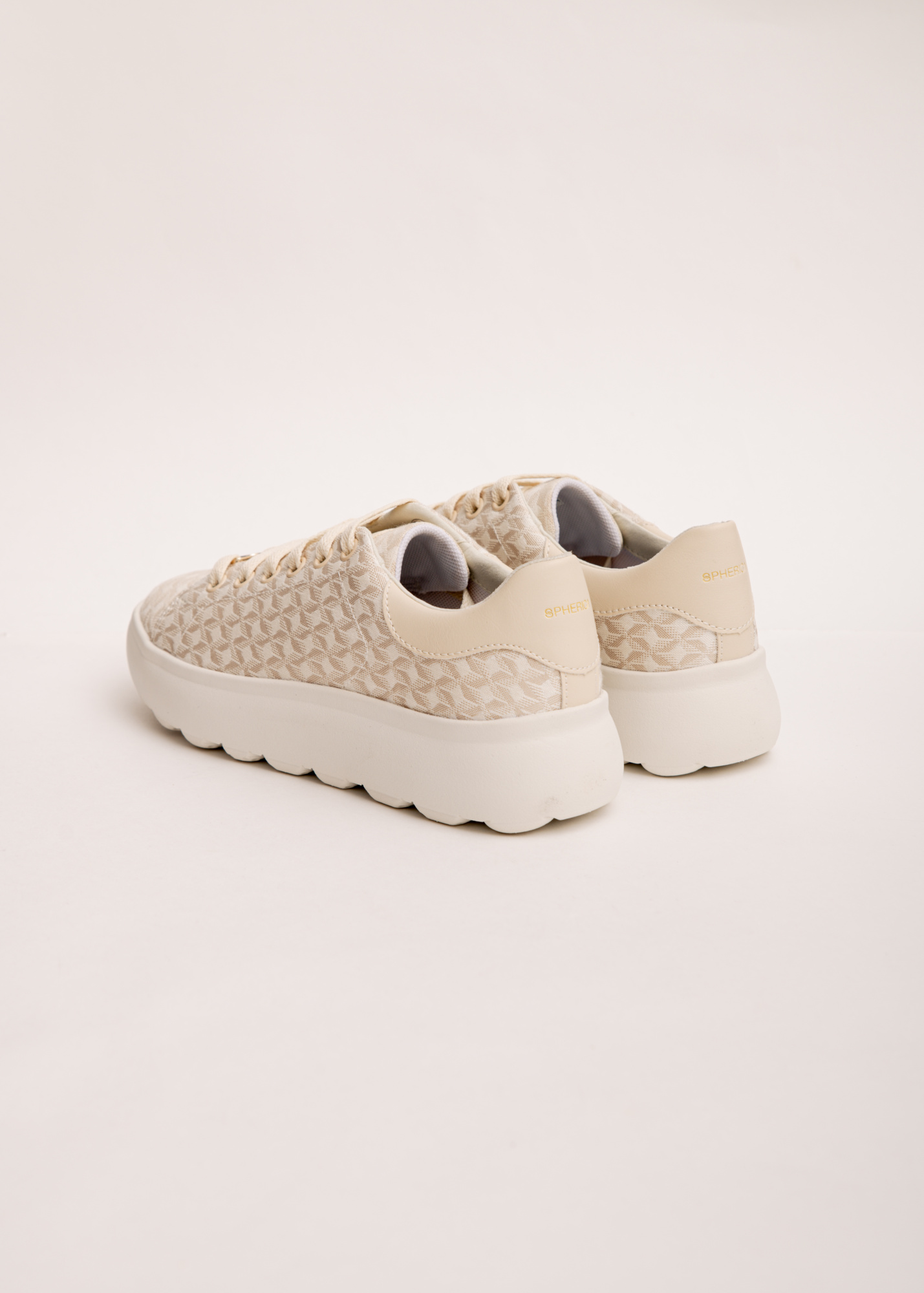 Кроссовки GEOX