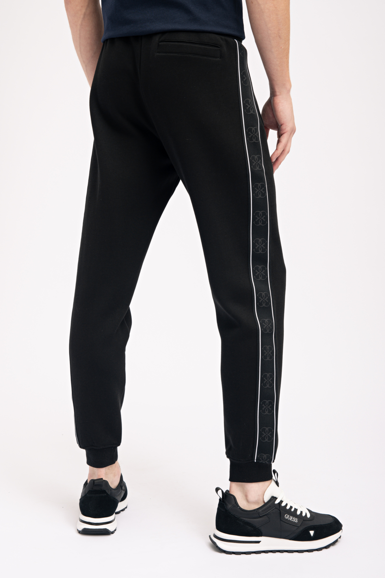 Брюки спортивные GUESS