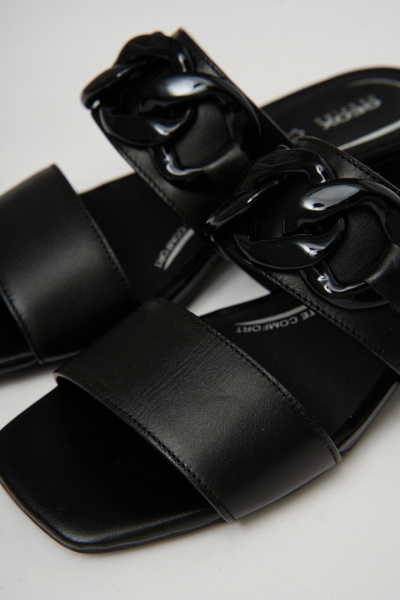 Босоножки GEOX