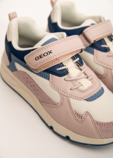 Кроссовки GEOX