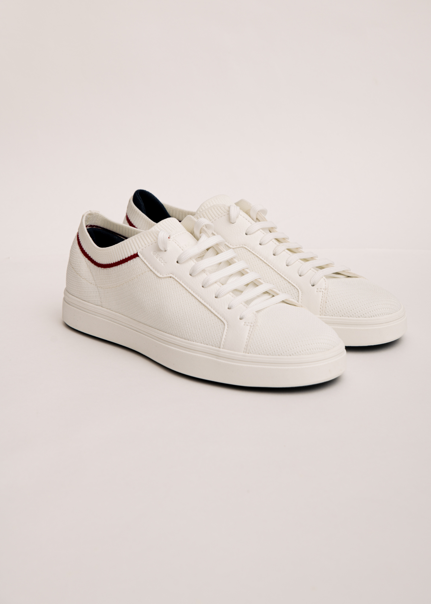 Кроссовки GEOX