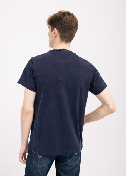 Футболка GUESS