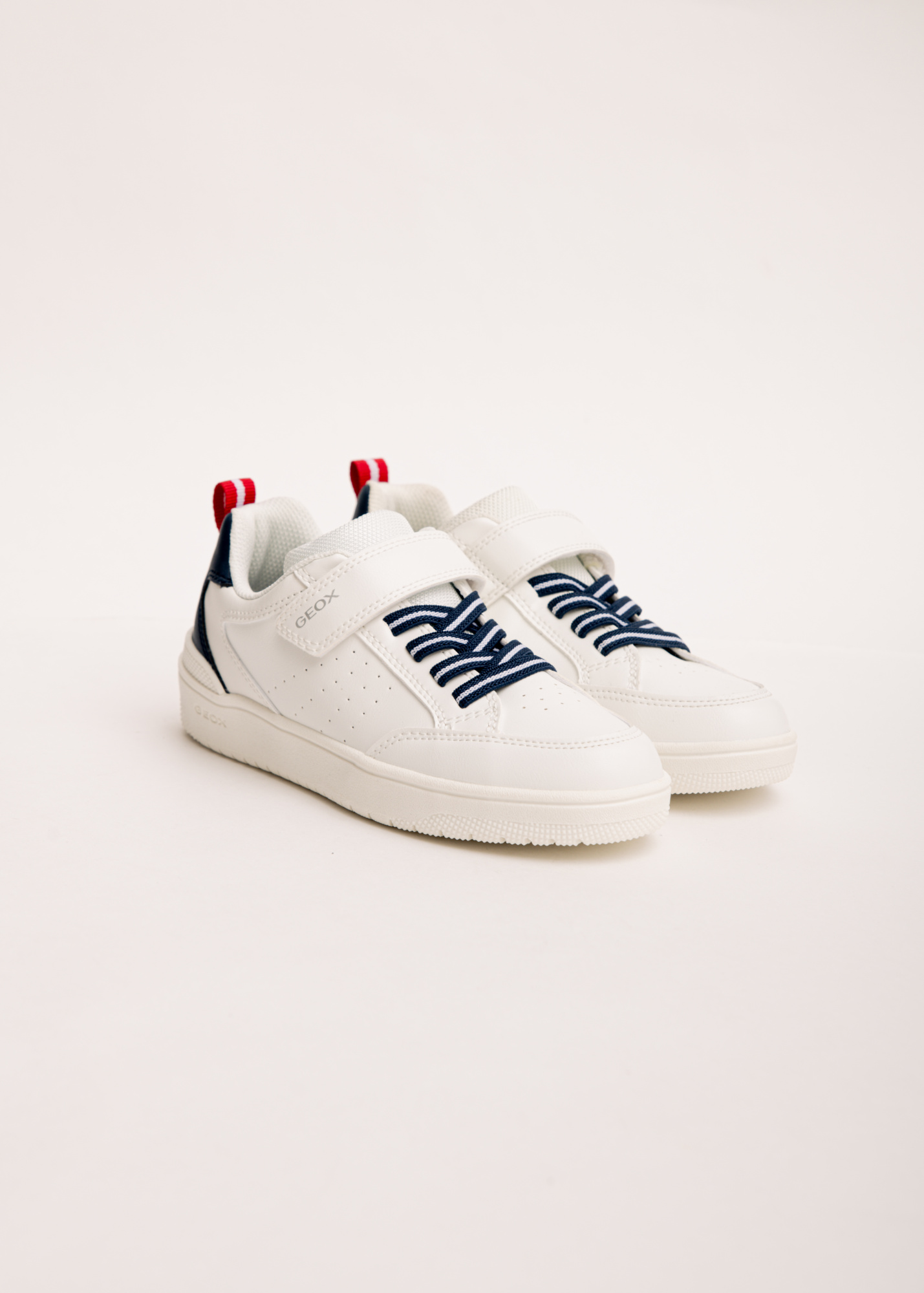 Кроссовки GEOX