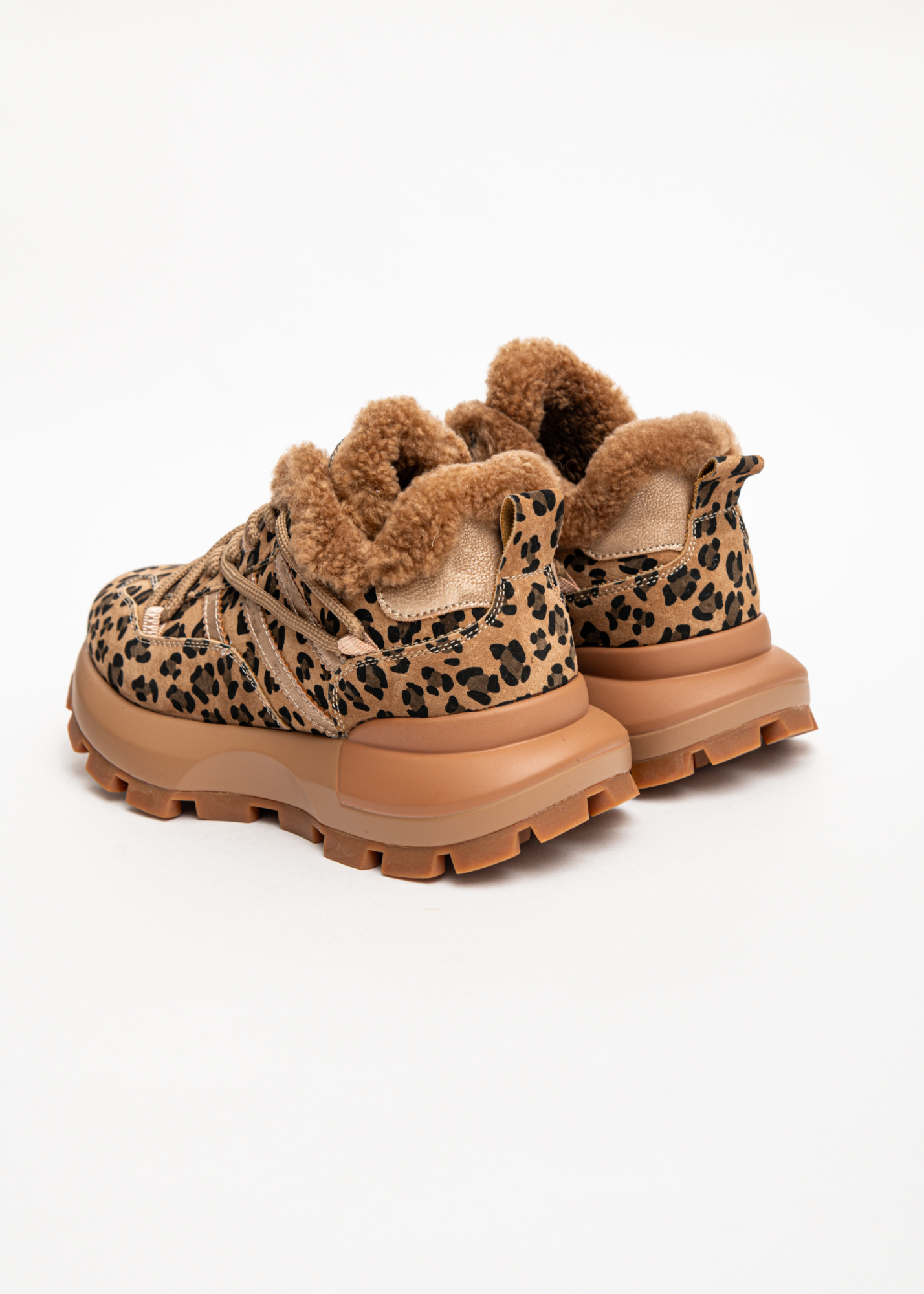 Кроссовки DEEPMAG