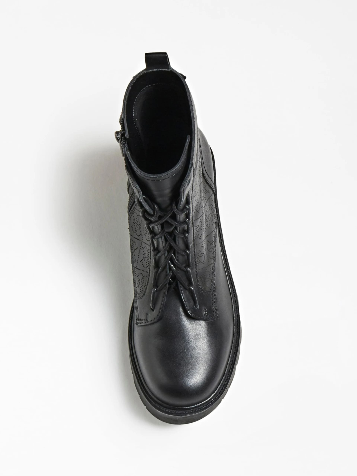 Ботинки GUESS