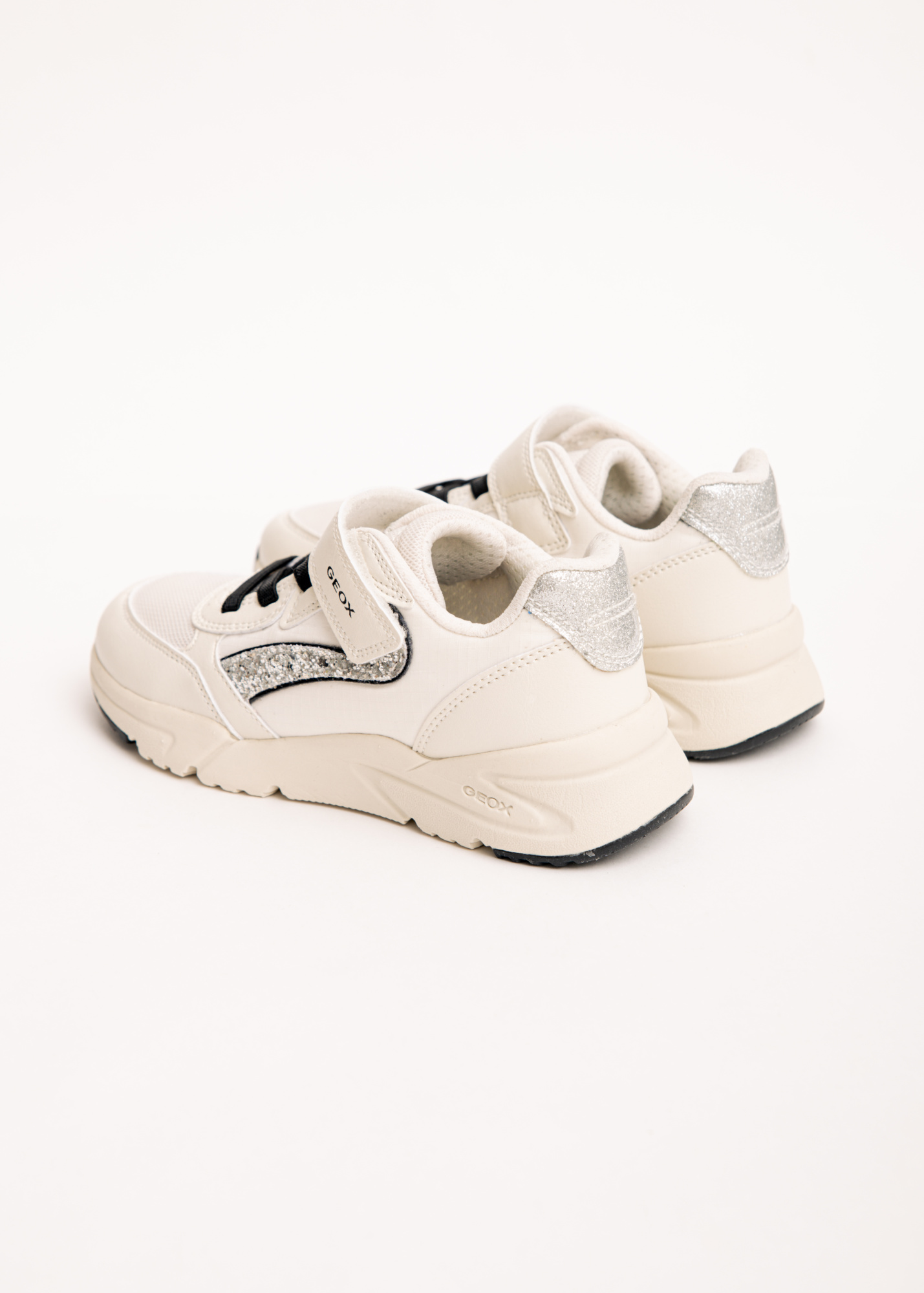 Кроссовки GEOX