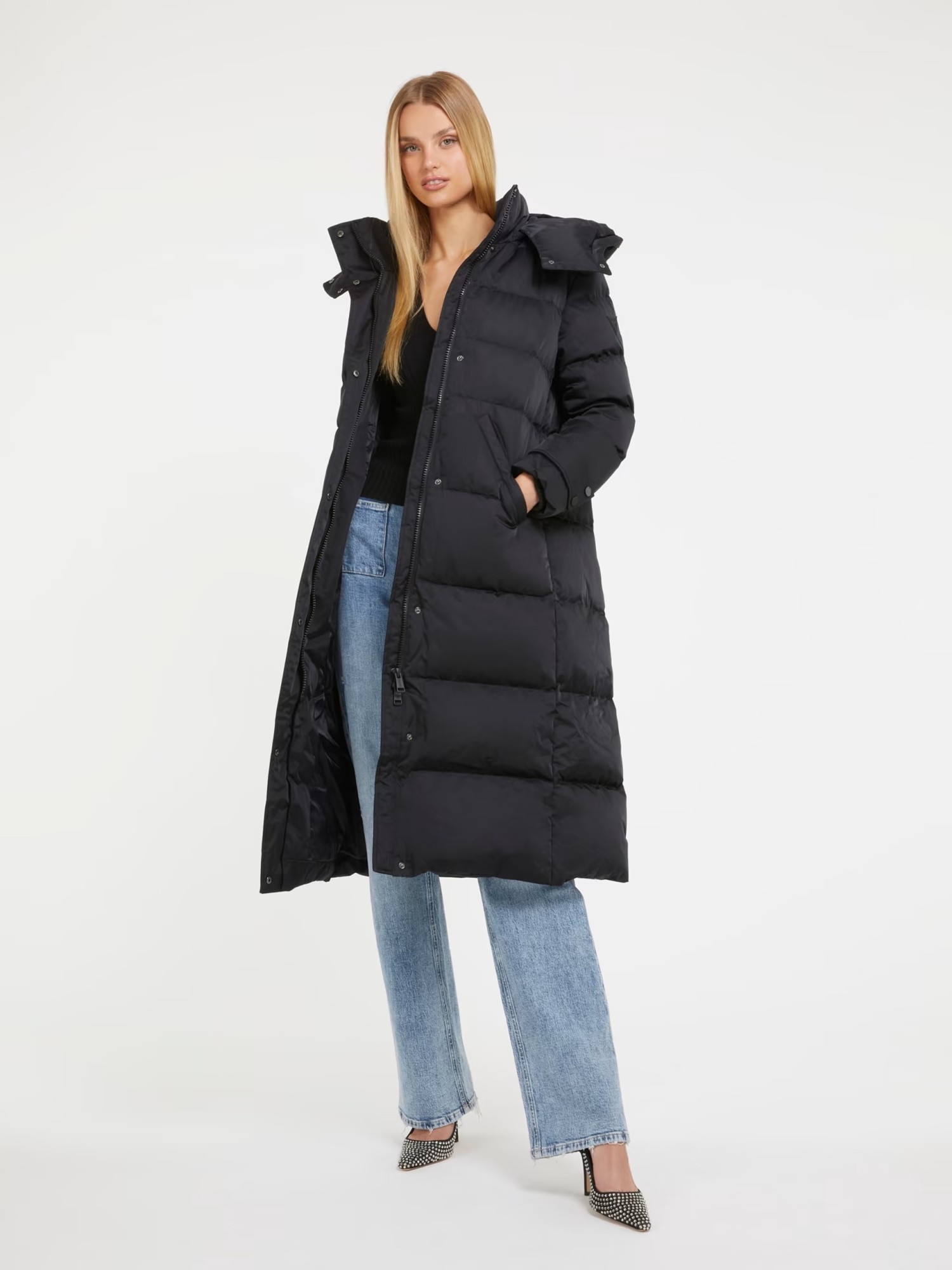 Пуховик GUESS