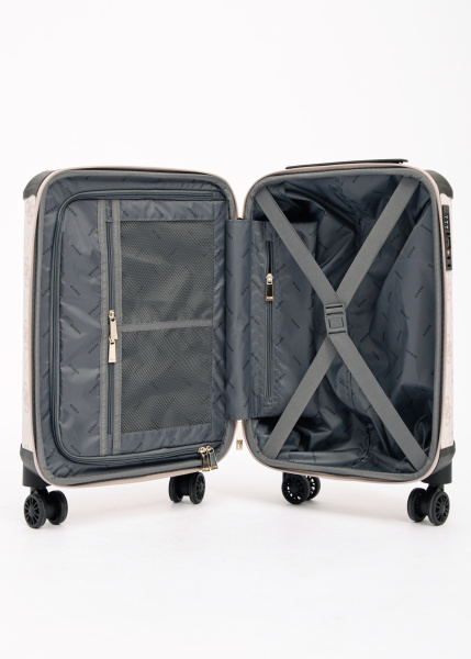 Чемодан GUESS