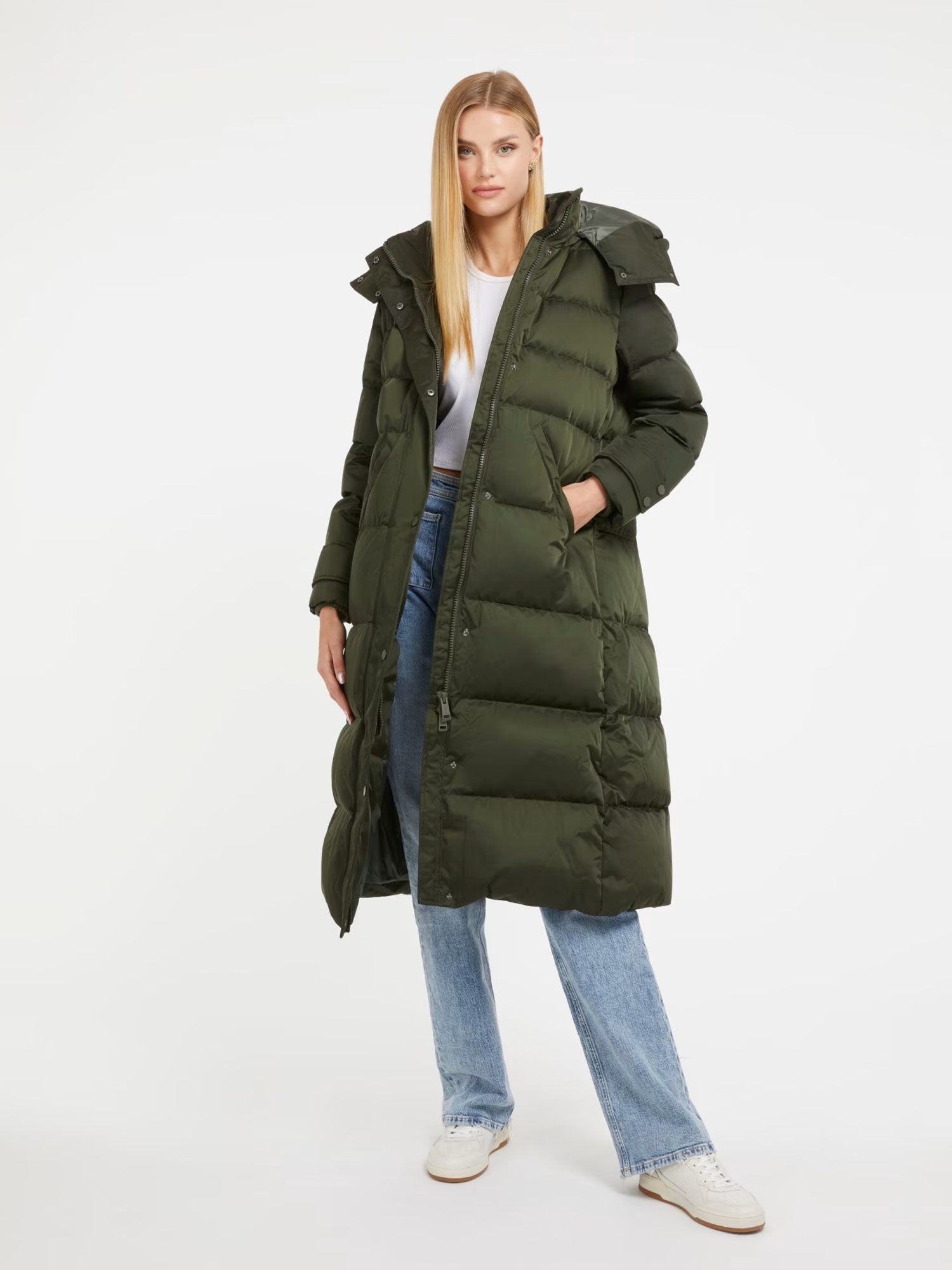 Пуховик GUESS