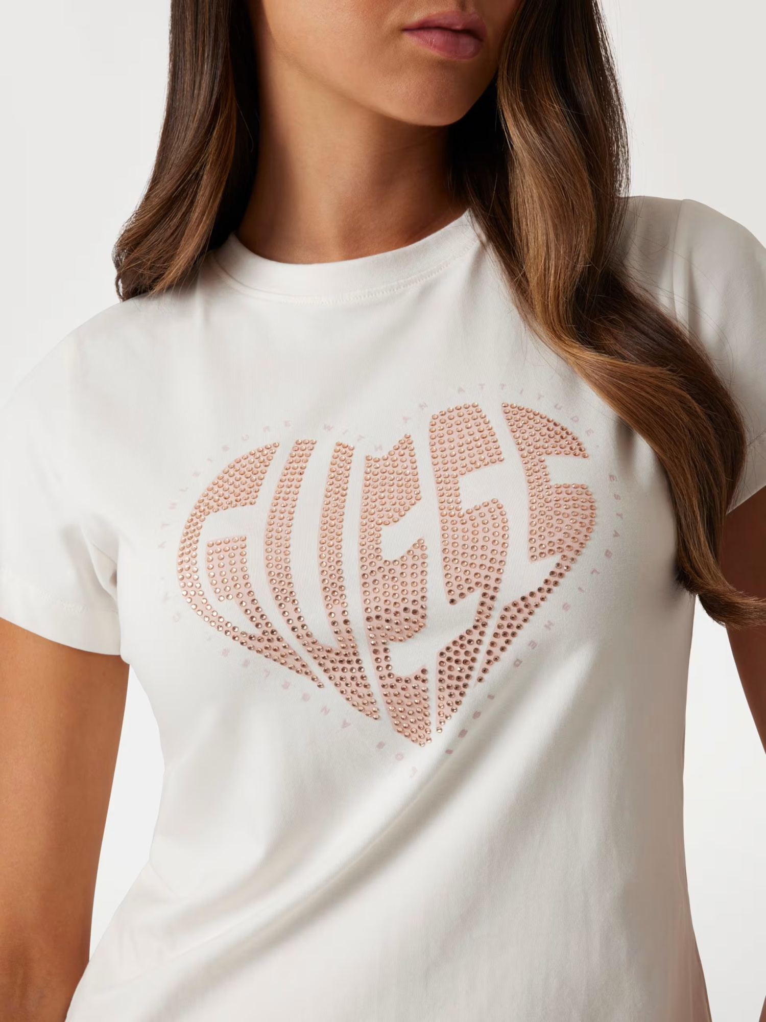 Футболка GUESS