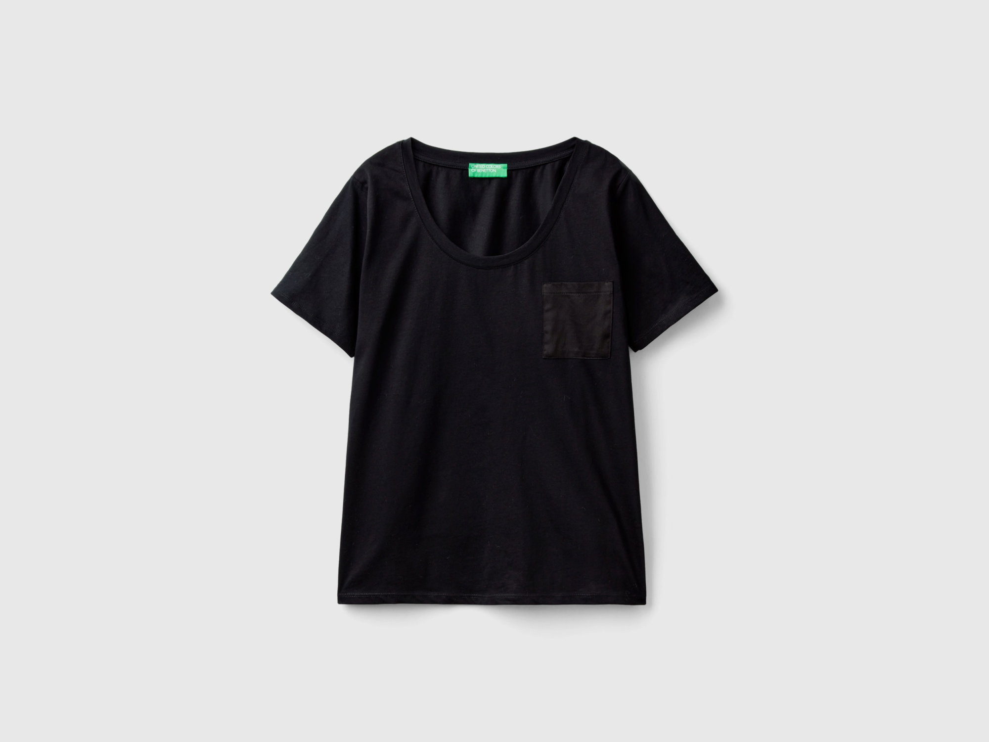 Футболка BENETTON