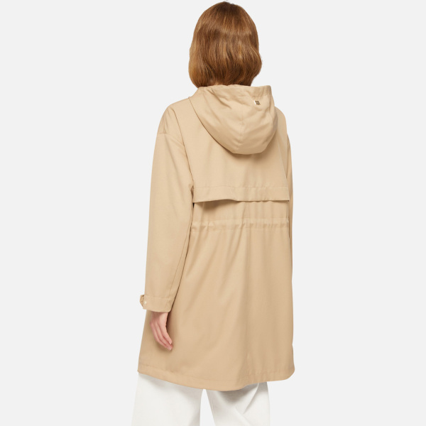 Пальто и плащи GEOX